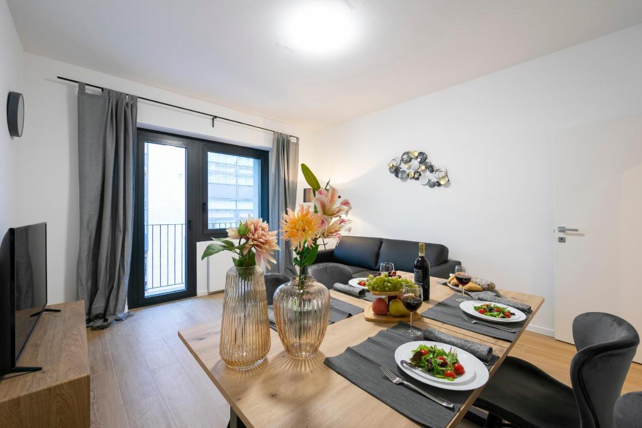 Boutique Apartments - Happy Rentals Lugano Esterno foto